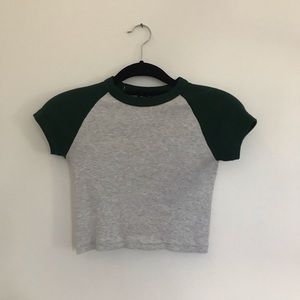 Brandy Melville cropped base ball tee